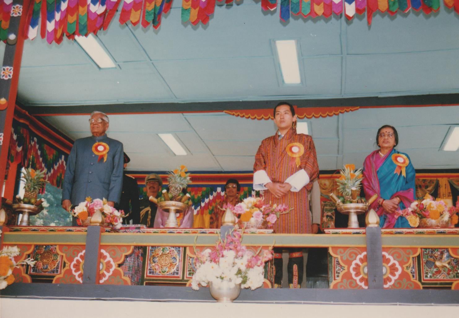 Visit of Shri R Venkataraman, President of India to Bhutan for the inauguration of the 336 MW Chukha Hydro Power Project.
(18-21 October 1988)
