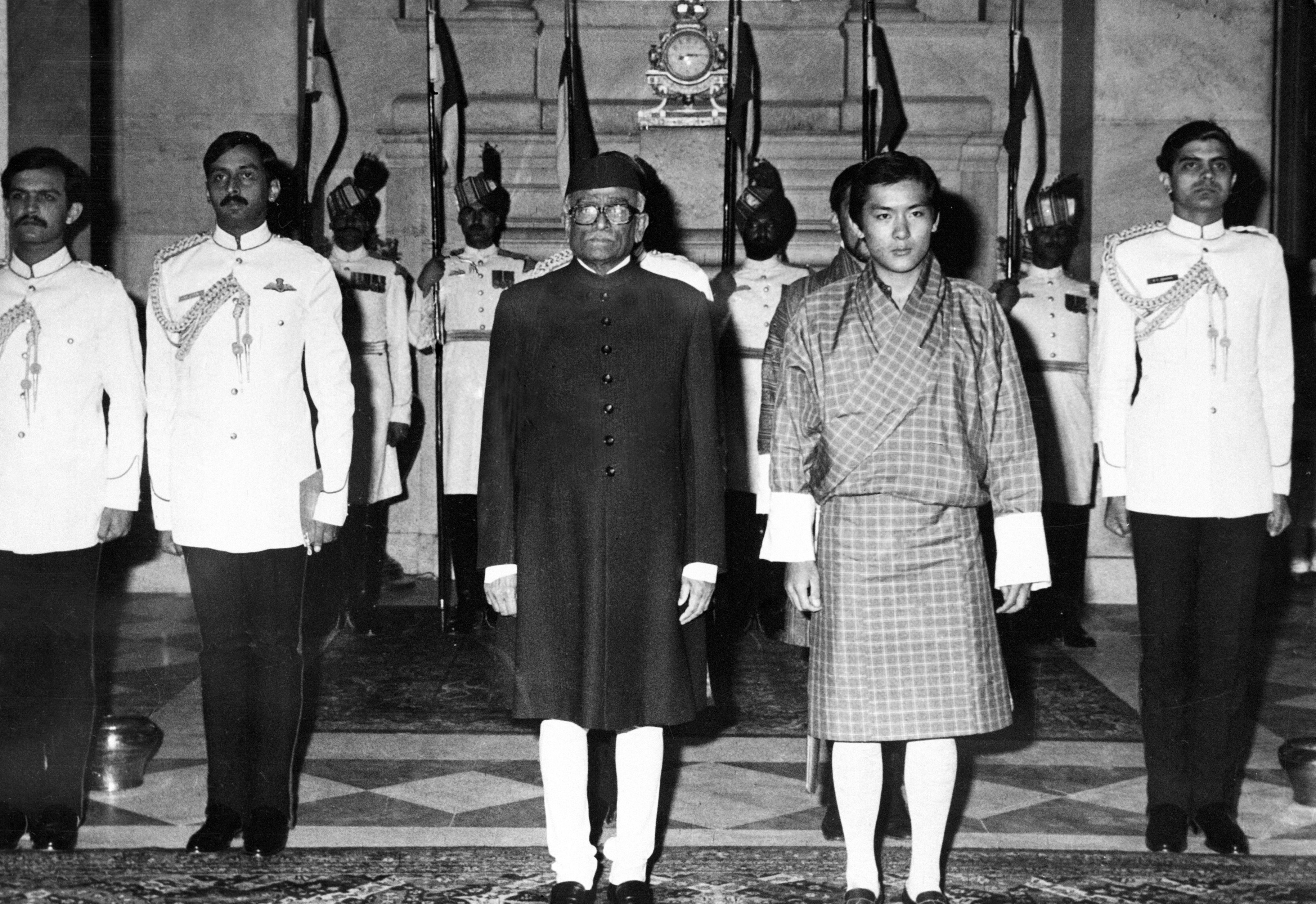 Shri Neelam Sanjiva Reddy, President of India hosted a State Banquet at Rashtrapati Bhavan in honour of His Majesty Jigme Singye Wangchuck, The Fourth King of Bhutan.
(17 March 1982)
