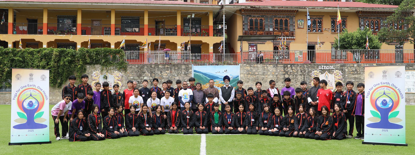  The Embassy of India and NWCC, Thimphu organized a special yoga session for students and faculty members at the Druk School, Thimphu.