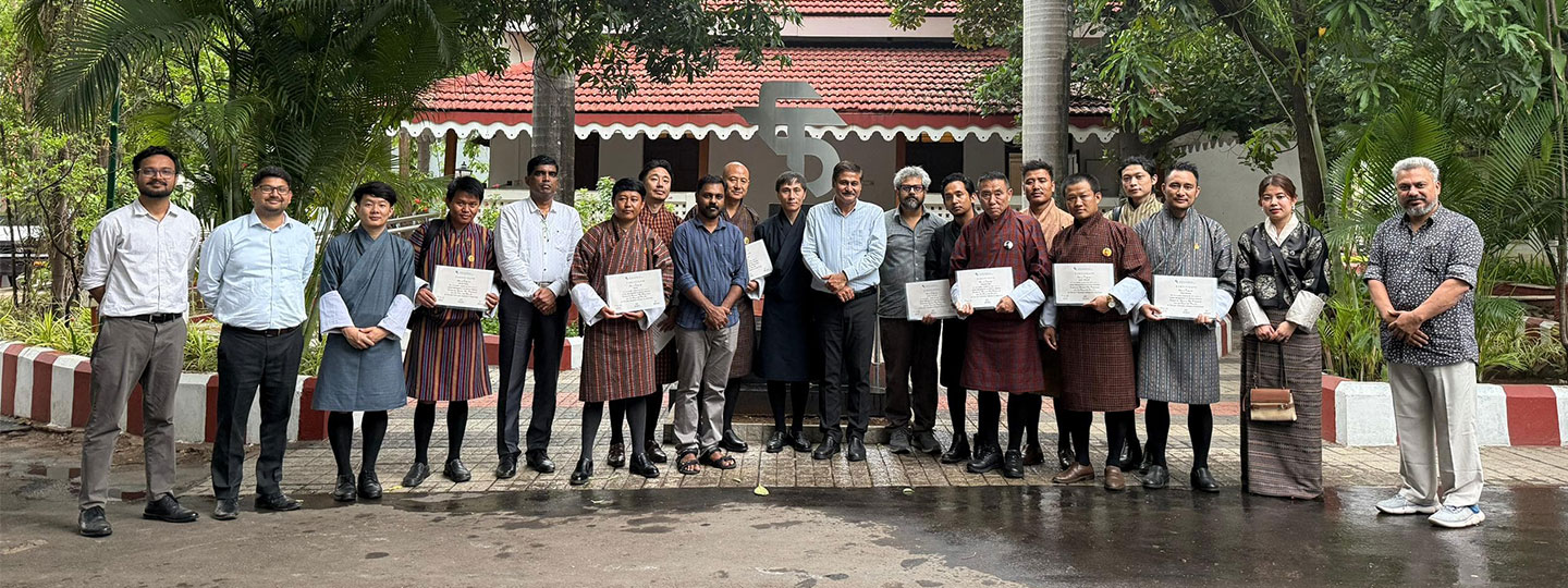  Partnership between India and Bhutan in creative sector.
A team of professionals from Bhutan successfully completed the advanced course in colour grading for film professionals at @FTIIofficial,Pune.