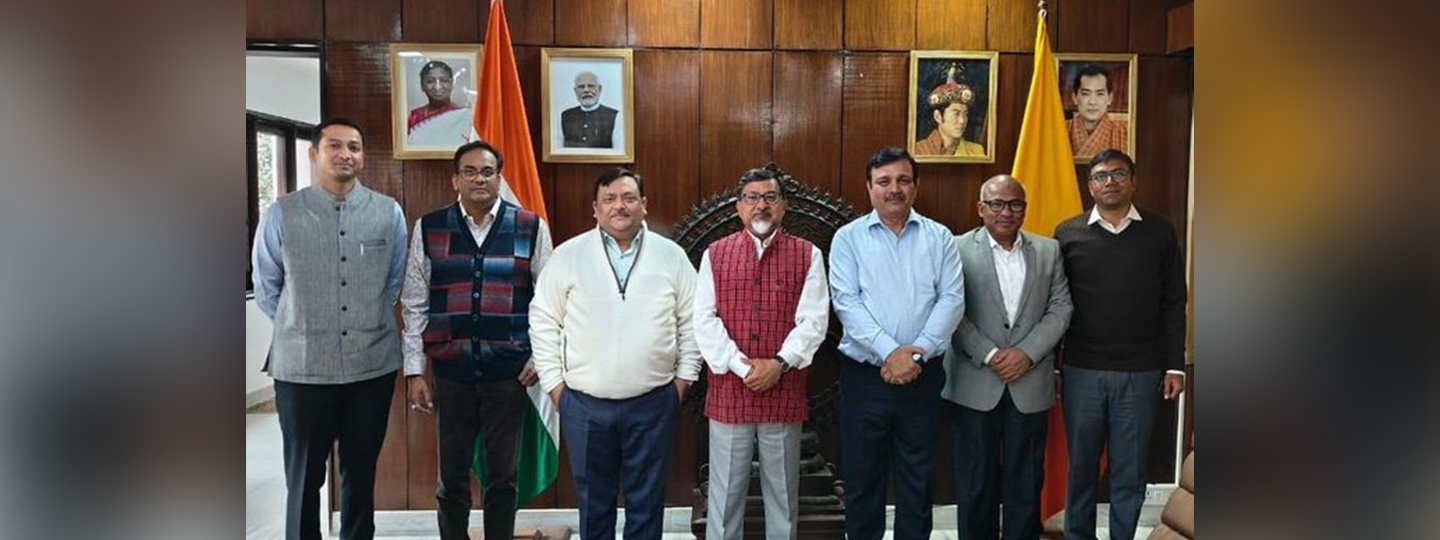  Ambassador Sudhakar Dalela met with a delegation from @BHEL_India , led by Shri Tajinder Gupta, Director (Power).