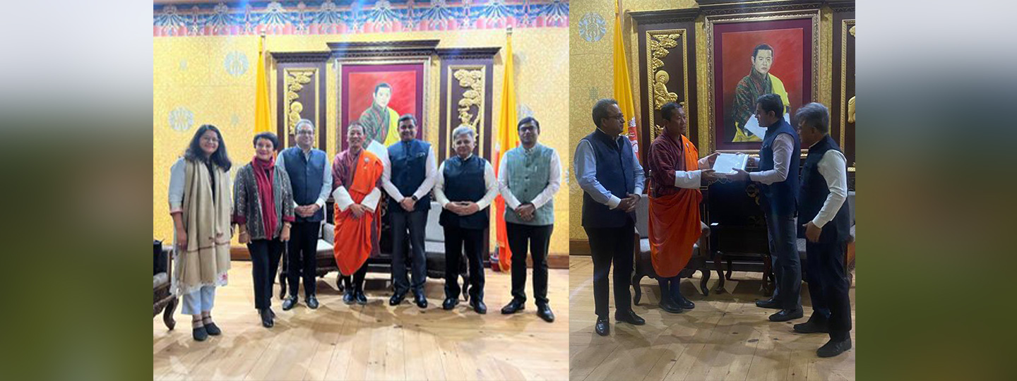  @ficci_india
 delegation led by 
@subhrakantpanda
, President FICCI called on Hon'ble Dr. Lotay Tshering, 
@PMBhutan
. An insightful conversation on ways to enhance India-Bhutan trade and economic collaboration.