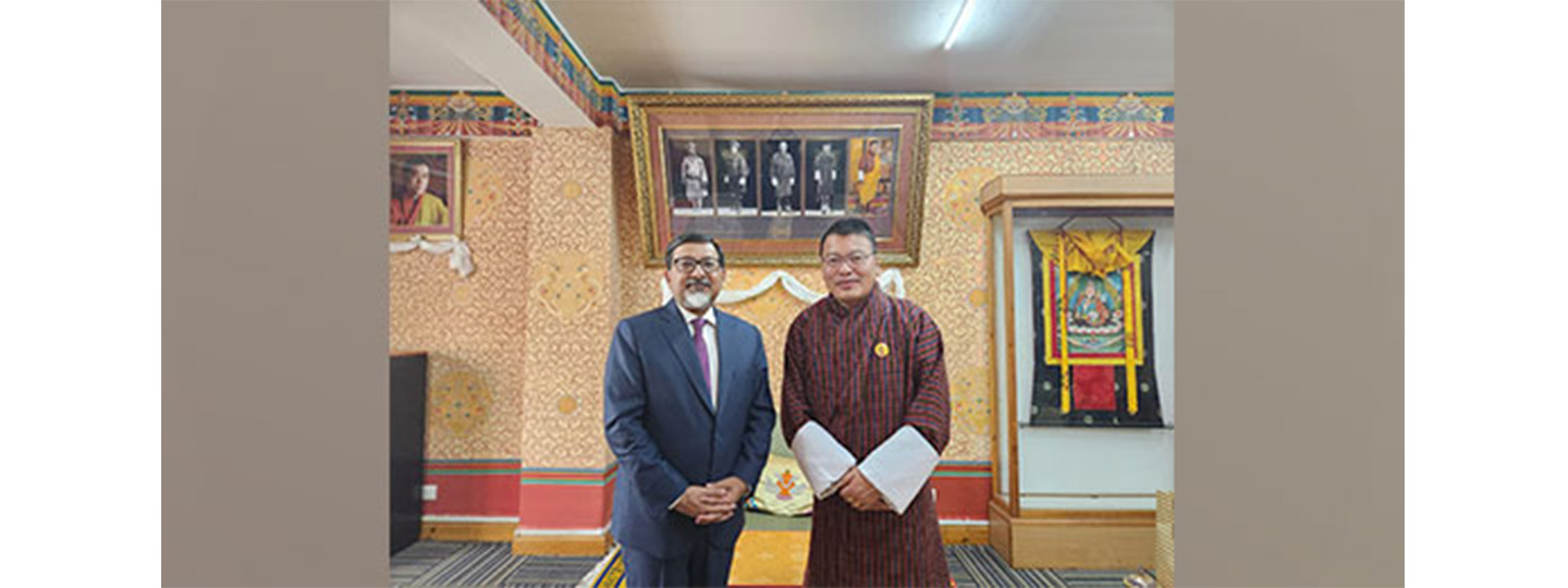  Ambassador Sudhakar Dalela met with Lyonpo Karma Dorji, Minister of Industry, Commerce and Employment of Bhutan. Wide ranging discussion on expanding India-Bhutan trade and economic ties across all sectors.